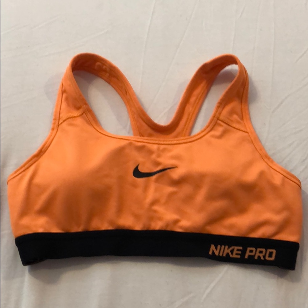 Nike Pro Sports Bra